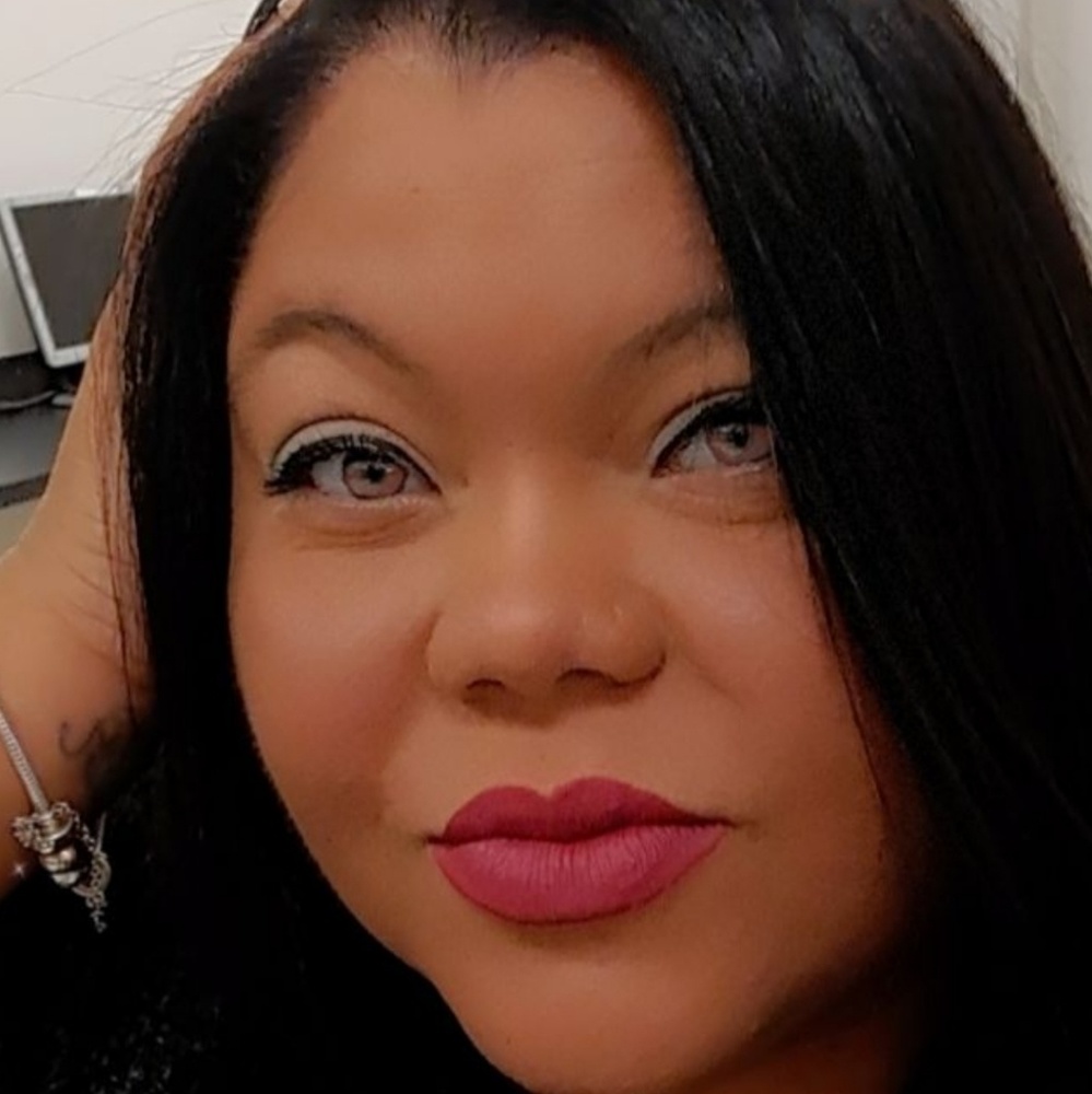 Meet your Posher, Dabeiba